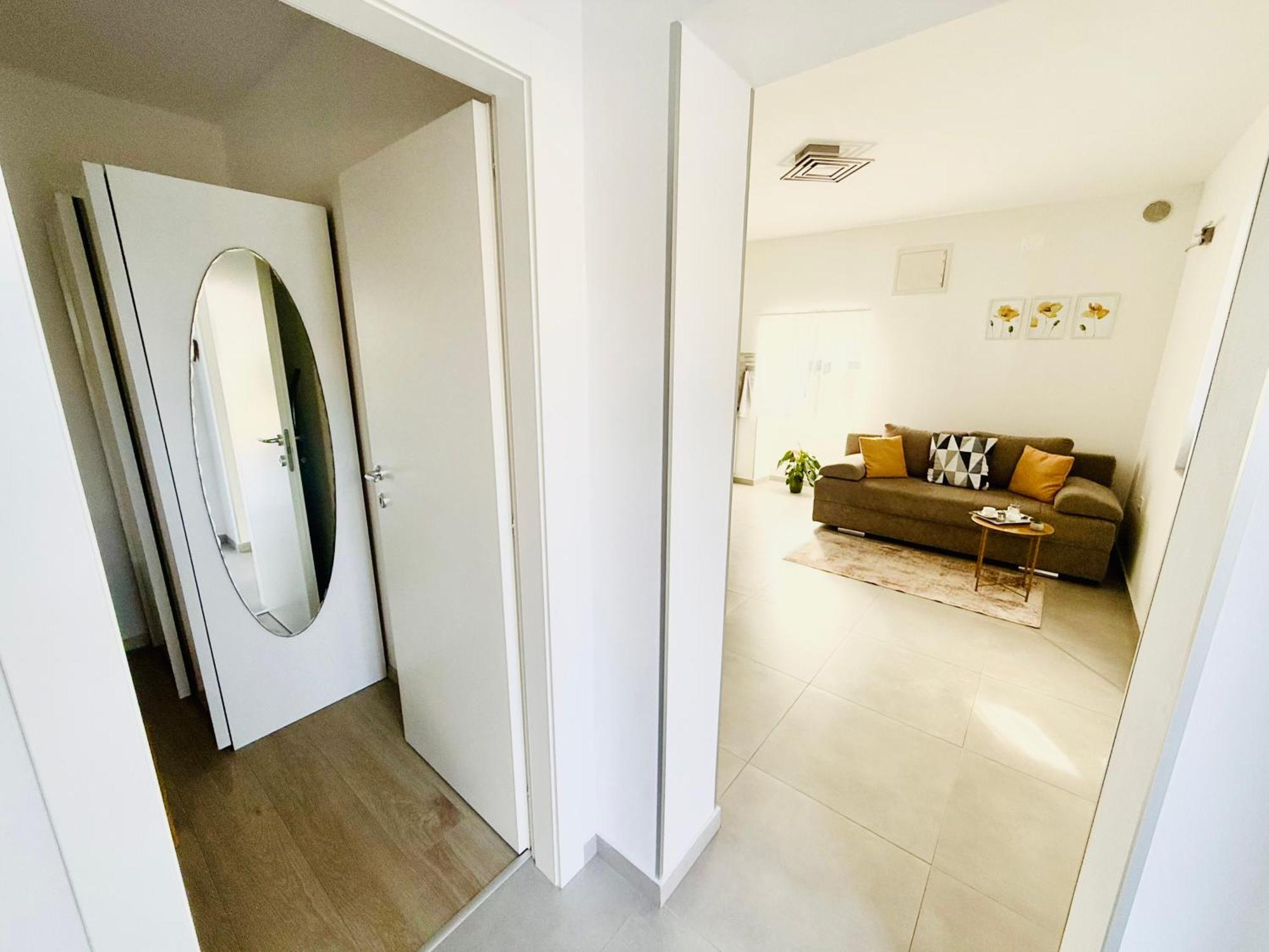Apartment Erika - For 2 Near The Beach Pula Dış mekan fotoğraf